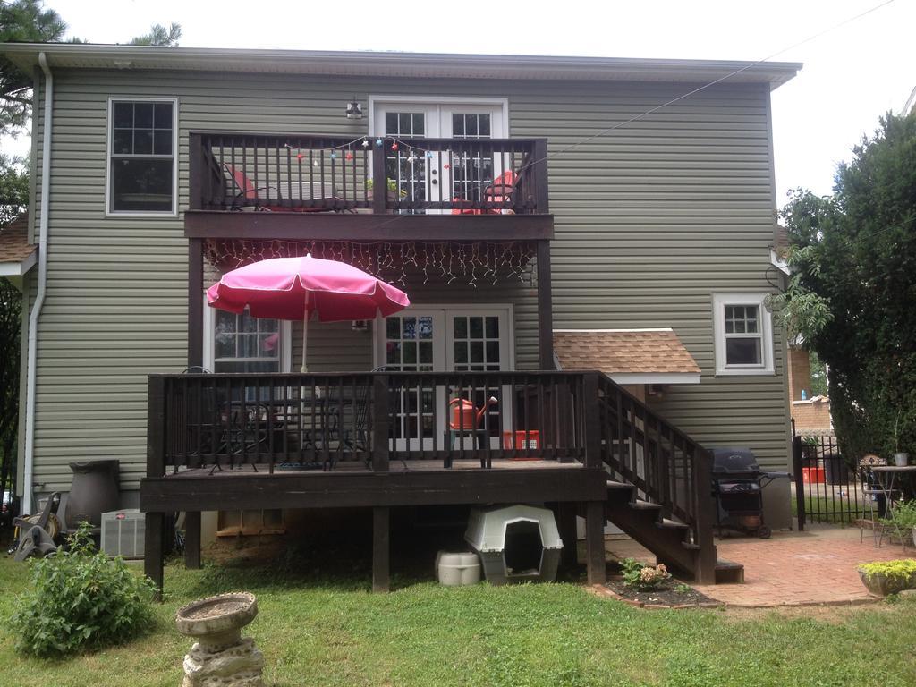Charming Home In Derby City Louisville Exterior photo
